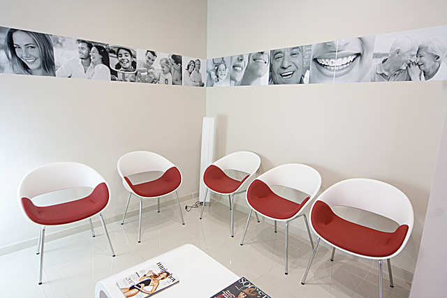 VOLPINO ARMCHAIR 4L P, Clinica Dental Center, Ronda, Spain