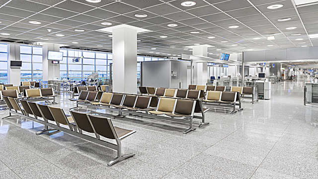 8000 BENCH 4L UPH, Frankfurt Airport, Terminal 2