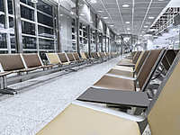 8000 BENCH 4L UPH, Frankfurt Airport, Terminal 2