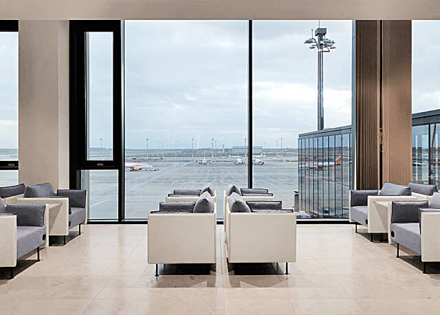 CREVA SOFA 1U, Flughafen Berlin Brandenburg Willy Brandt, Tempelhof Lounge,  Thomas Pllmann