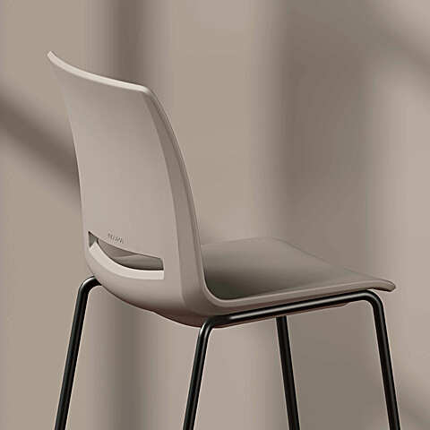 VCARE FRAME CHAIR 4L